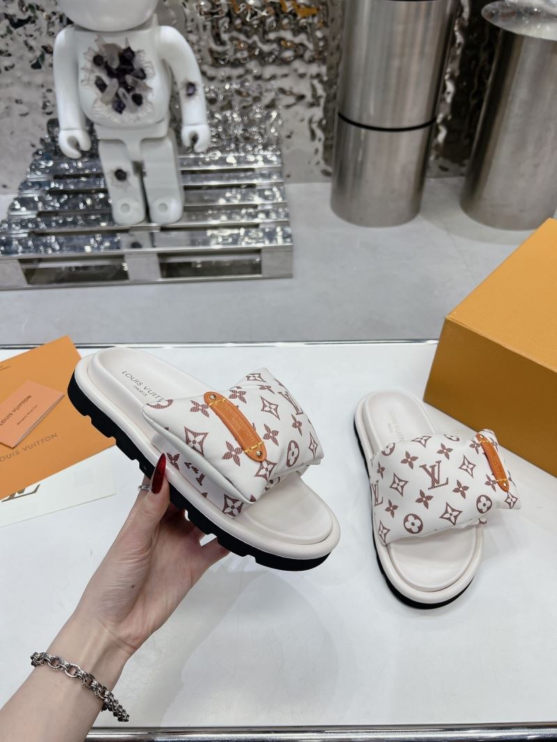 Louis Vuitton Slippers